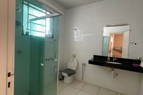b9a6a2bf-d800-454a-bda8-7edc56c9d14b