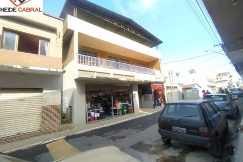 db94775c-005b-4c79-8a85-c8ea6c0677a1-1
