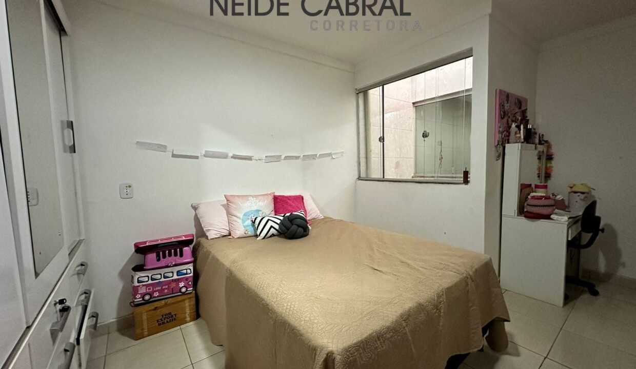 1e6af23b-2dcf-4bd2-afef-c5af91f701de