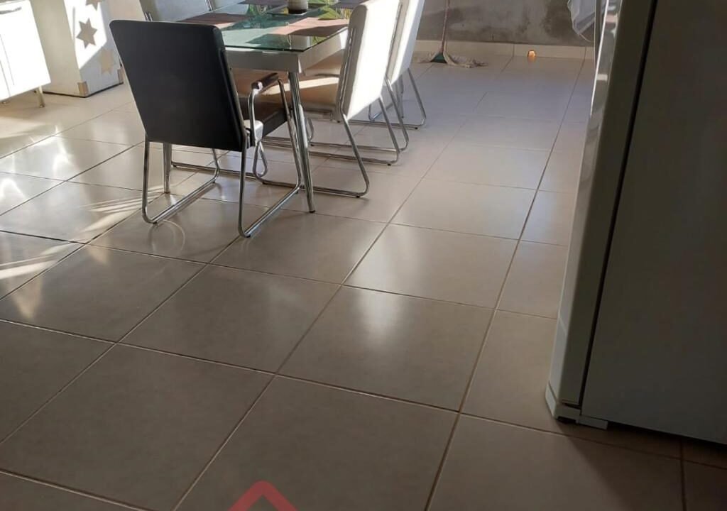 b091b893-31da-436e-a1aa-c01604b4c86d