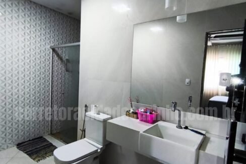 4b2b292a-682a-4d4d-a515-3127658244a3