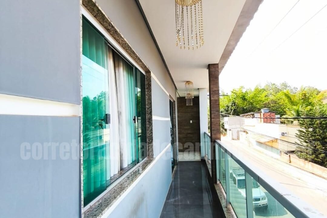 b069f730-1556-42db-a5e9-0d0044899b44