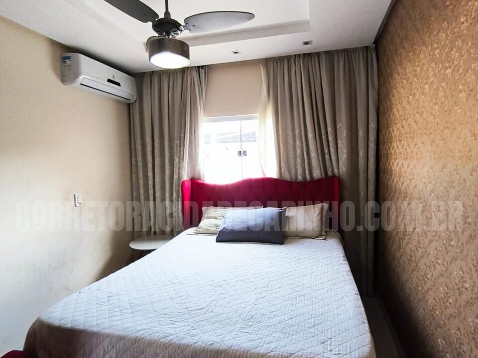 5ef0f08b-888e-4599-a460-54feeaf764d6