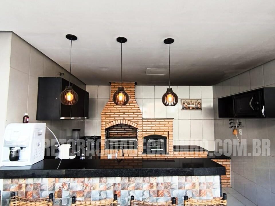 e55b3b7c-1a0a-4b9c-83d4-881ff50f51ea