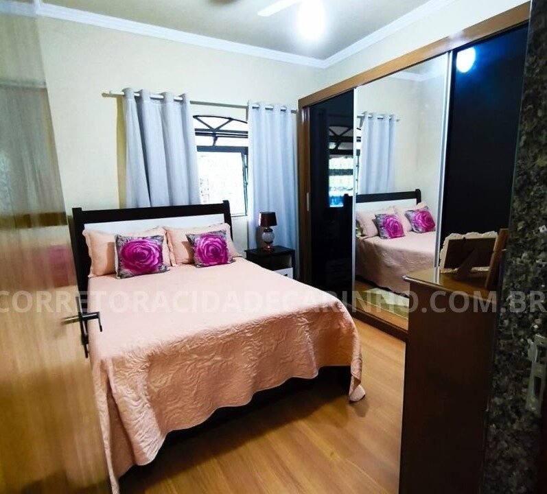 77d64a6c-d8f3-4b13-b7ba-3b635ab5ac23