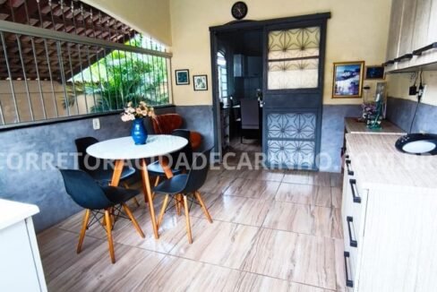 e9f0f077-5c65-46e6-8169-e07efbd8895f